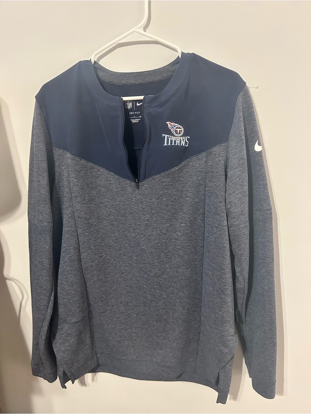 Nike Men's or Women’s Tennessee Titans Navy and Gray Half-Zip Pullover